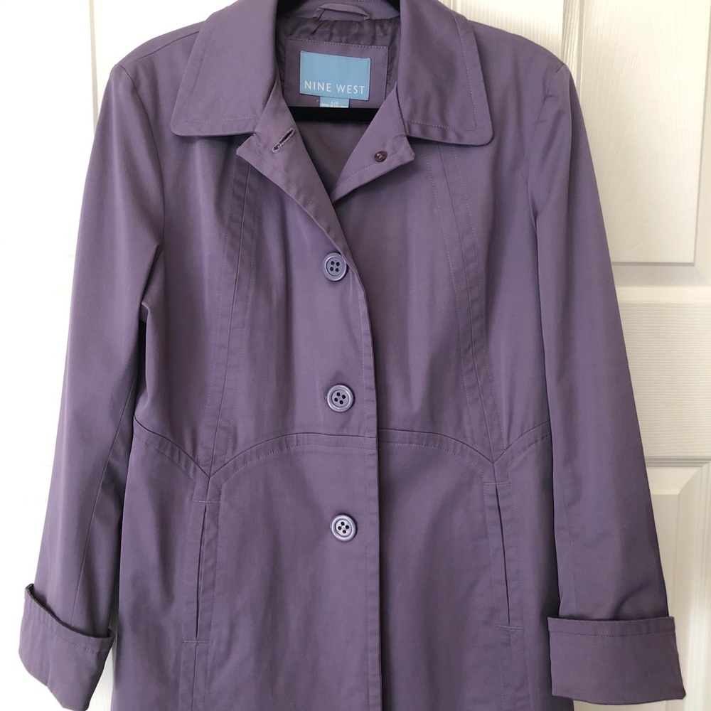 Nine West Raincoat peacoat style beautiful color
